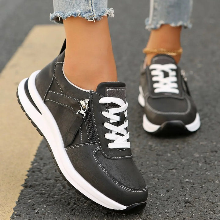 Lacey | Orthopaedic Sneaker