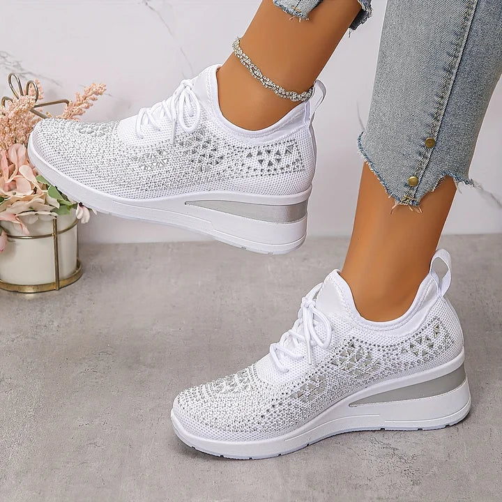 Bonnie - Orthopaedic Trainers