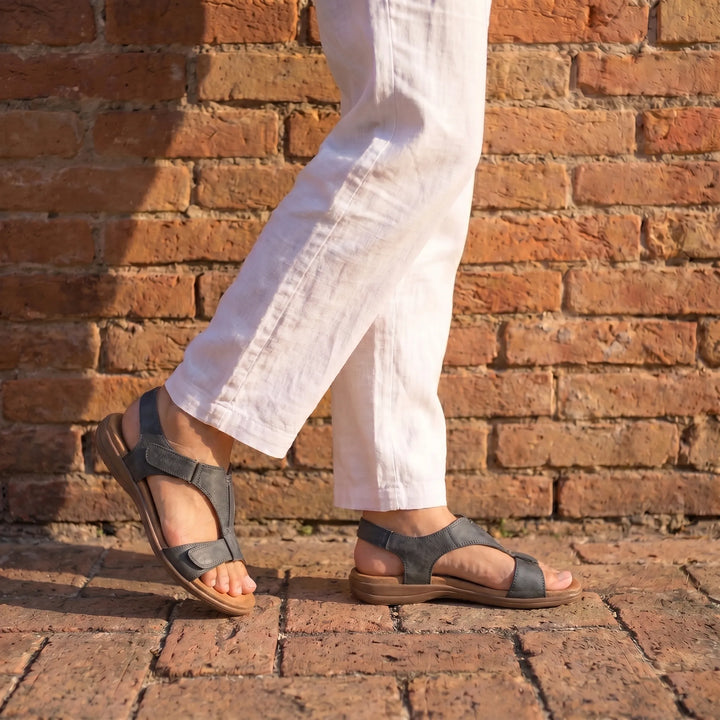 Lyria™ - Open-toe Leather Sandals with Orthopaedic Comfort