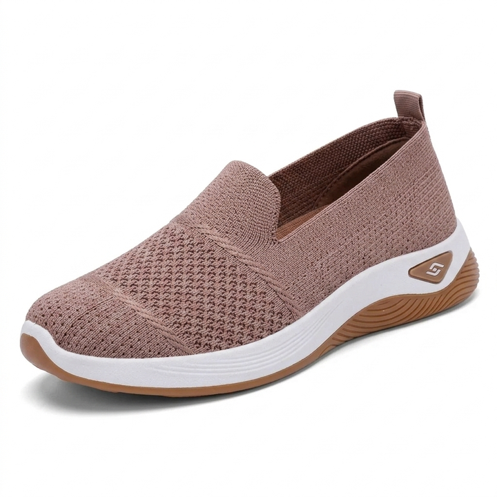 Core – Knit Walking Trainers