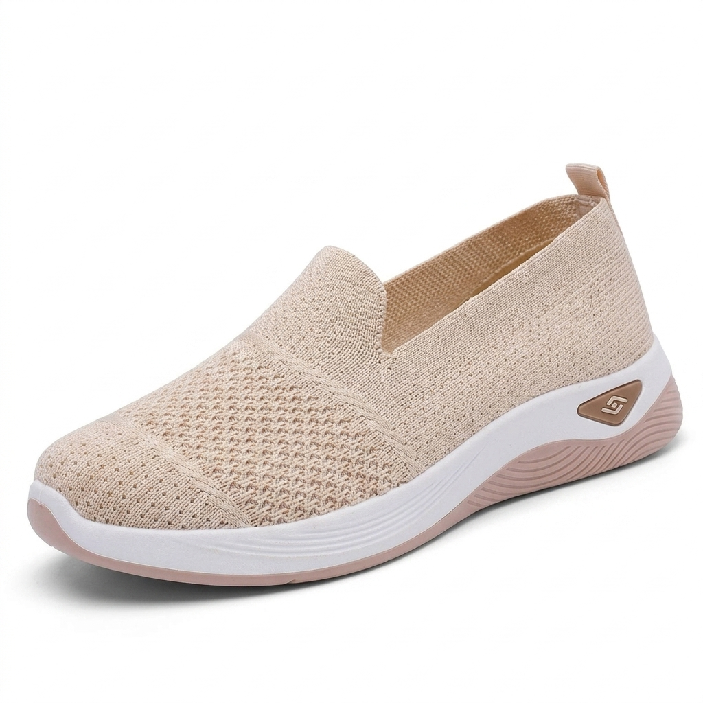 Core – Knit Walking Trainers