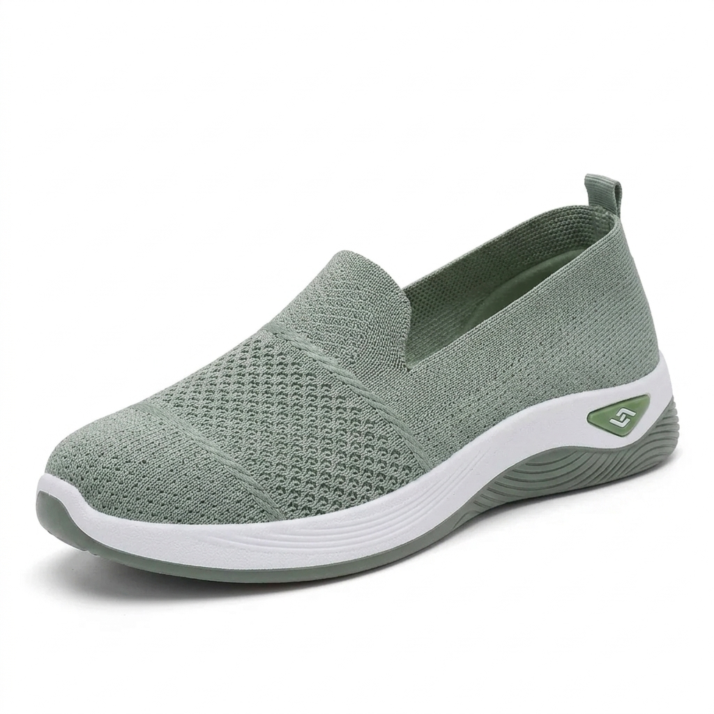 Core – Knit Walking Trainers
